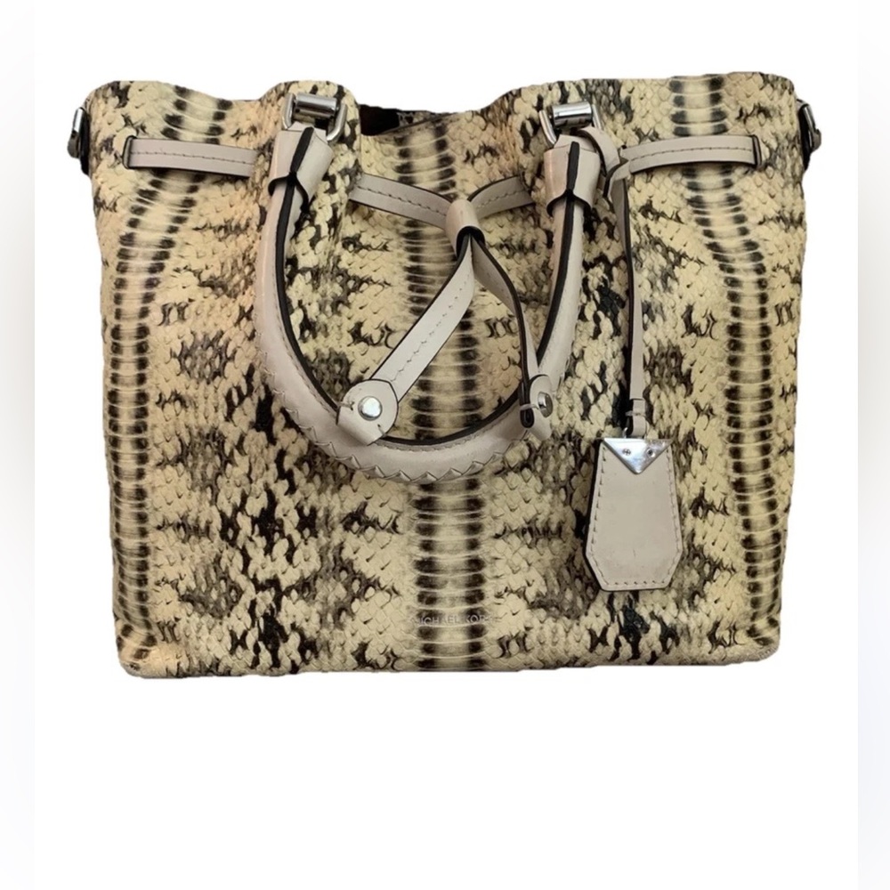 Michael Kors Blakely Medium Bucket Bag in Python‎ Leather, Natural Cream GUC